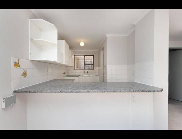 1 BEDROOM PROPERTY TO RENT IN WINDSOR PARK